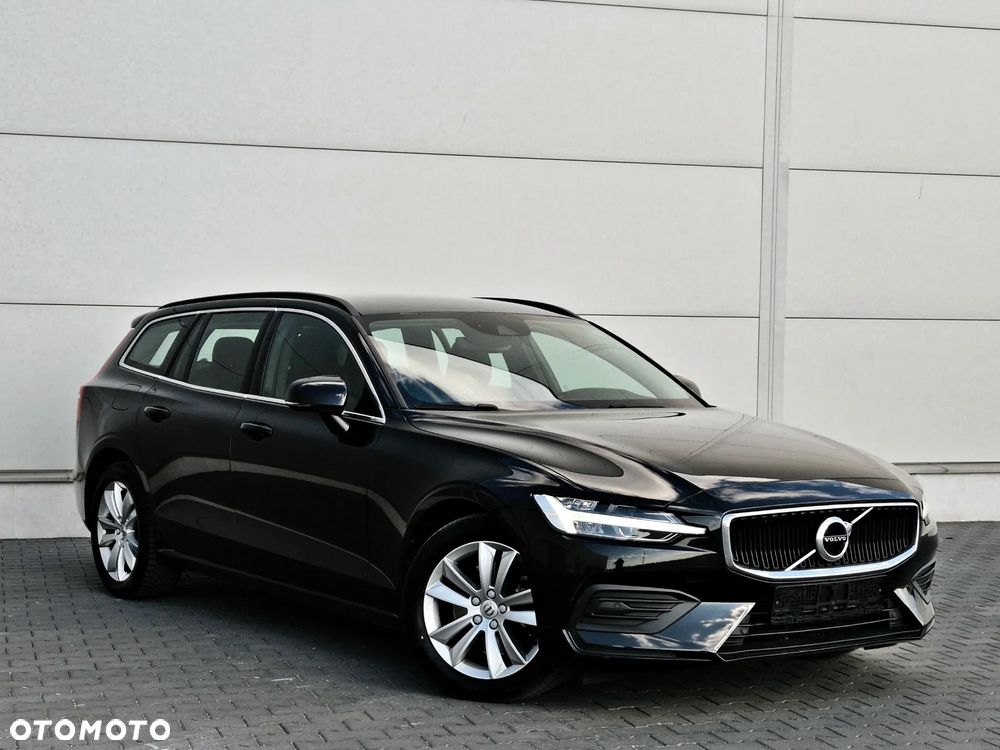 Volvo V60 B3 B DKG Momentum Pro - 10