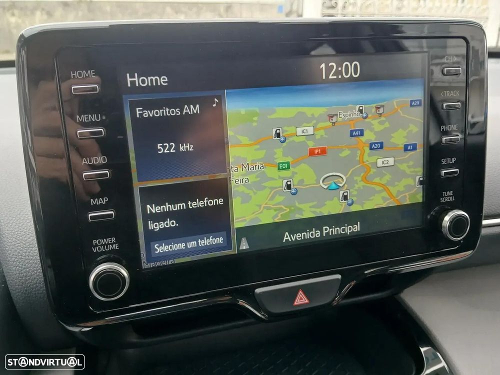 Toyota Yaris Cross 1.5 HDF Comfort Plus - 33