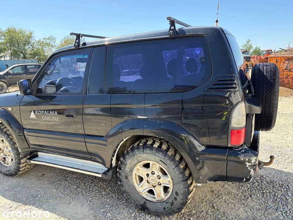 Toyota Land Cruiser - 2