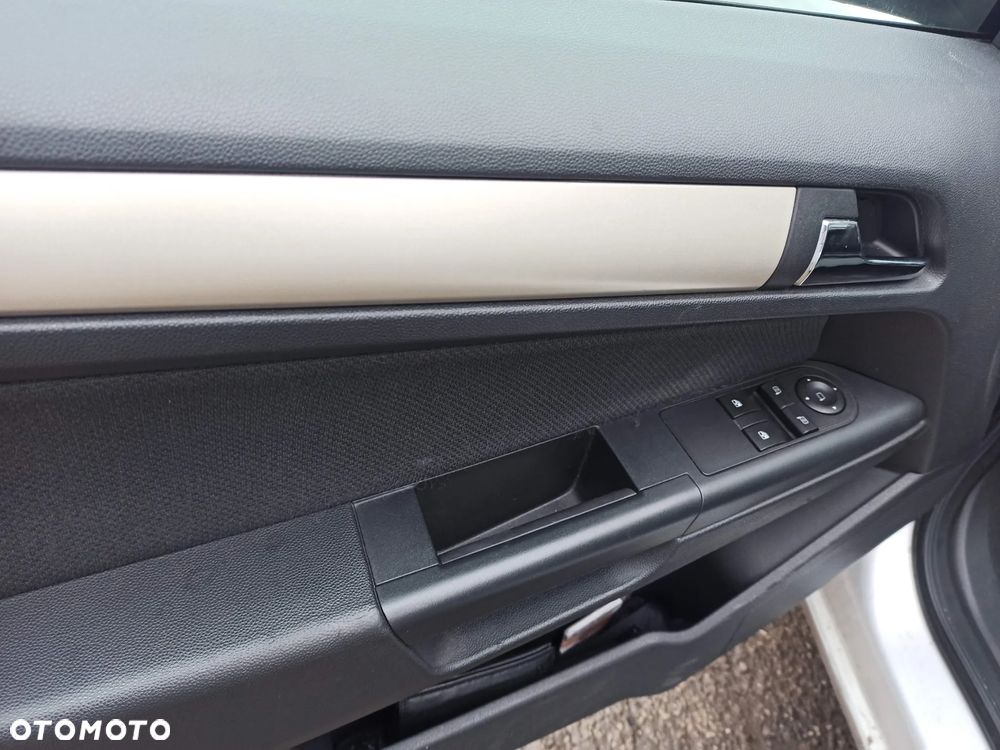 Opel Astra - 13