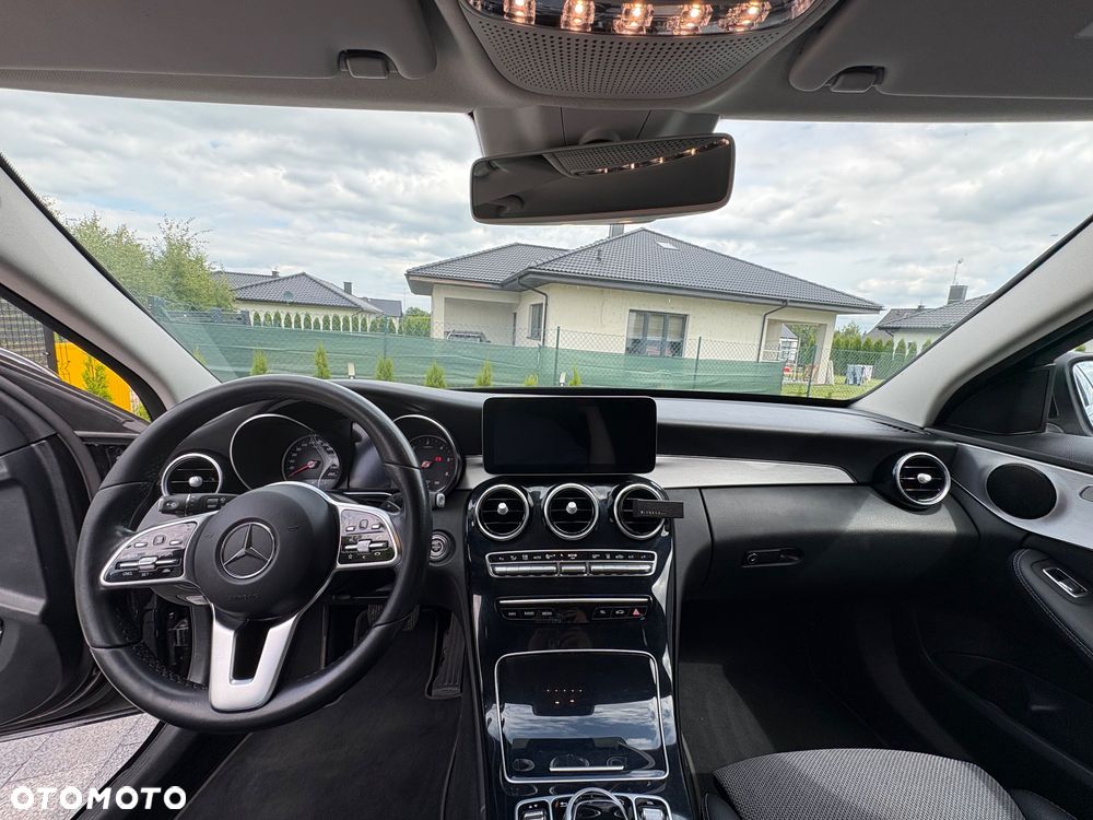 Mercedes-Benz Klasa C 220 d 9G-TRONIC - 10