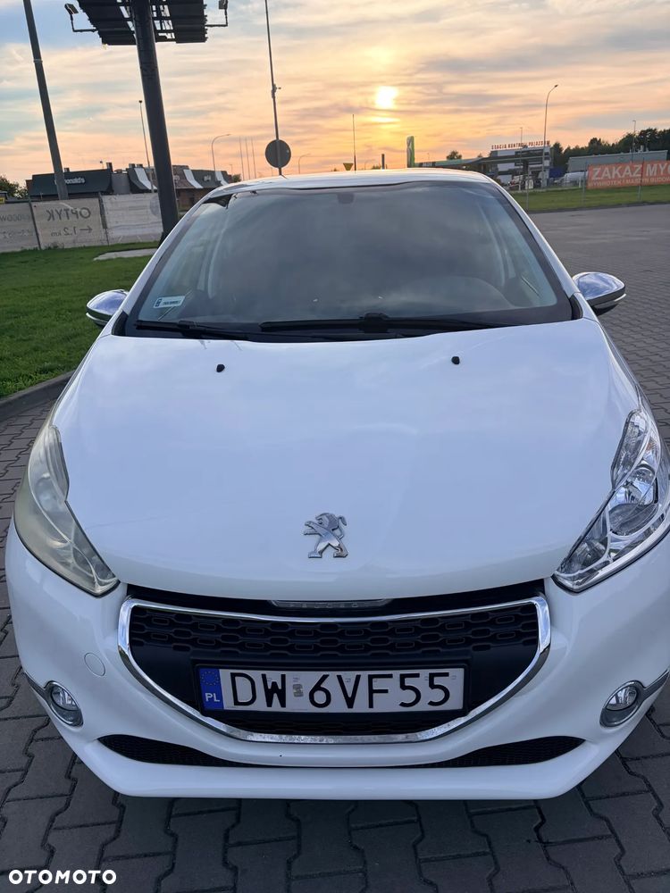 Peugeot 208 1.2 PureTech Style - 7