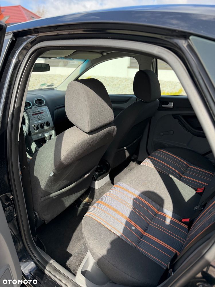 Ford Focus 1.6 TDCi DPF Style+ - 12