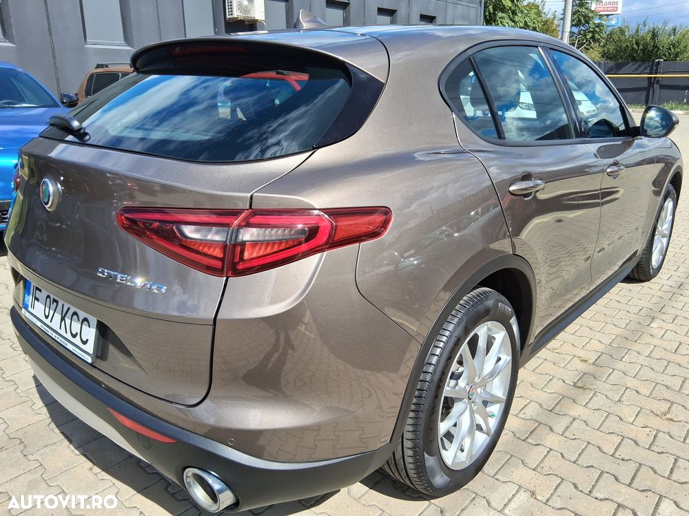 Alfa Romeo Stelvio 2.2 JTDM AWD AT8 Super - 4