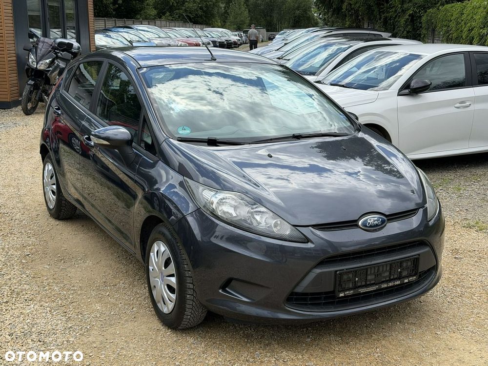 Ford Fiesta - 6