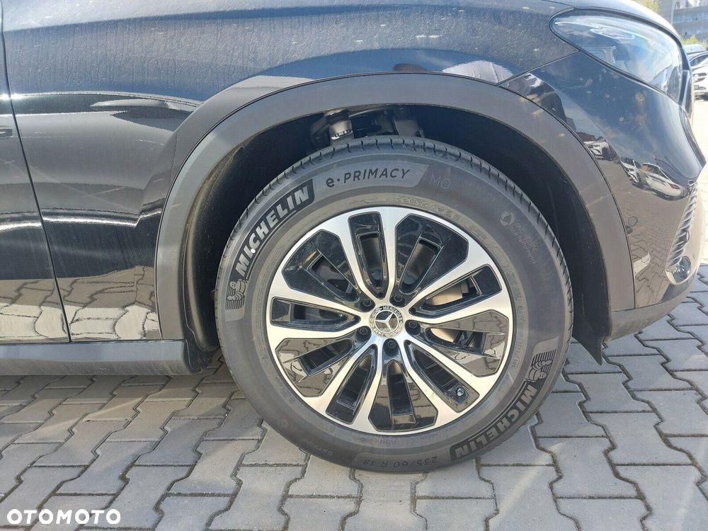 Mercedes-Benz GLC - 12