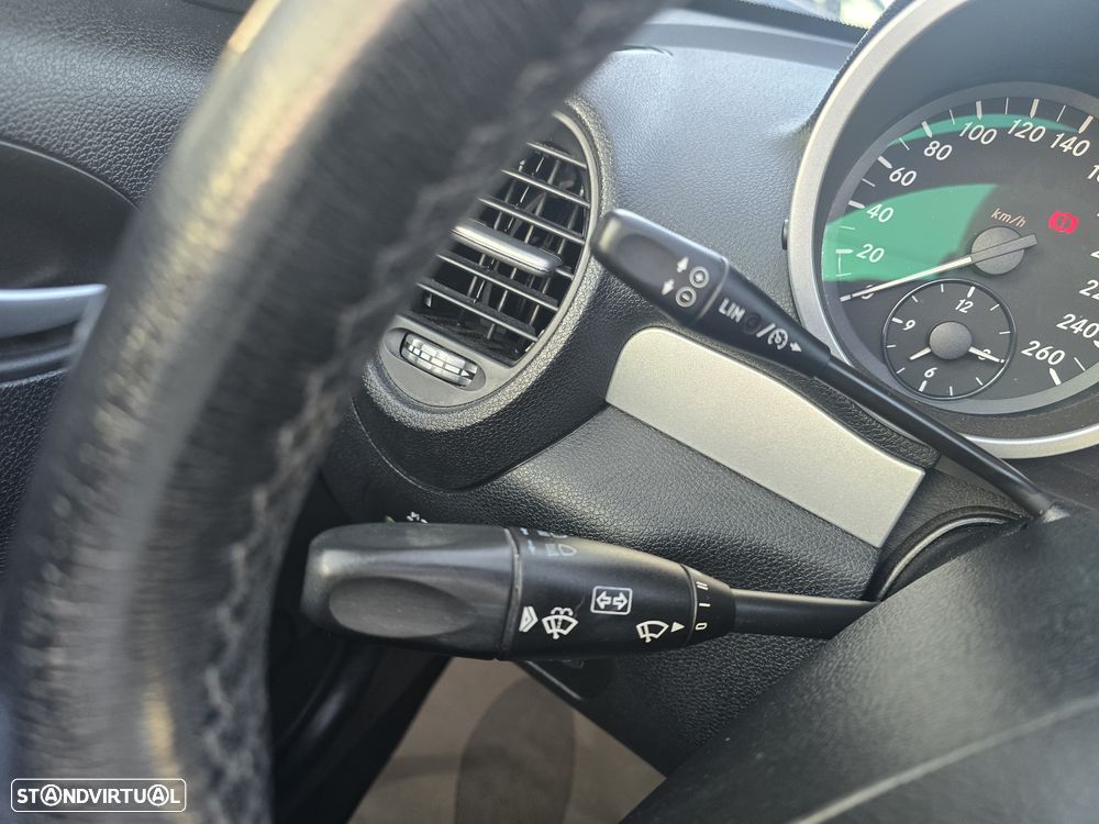 Mercedes-Benz SLK 200 Kompressor Auto Sport Edition - 30