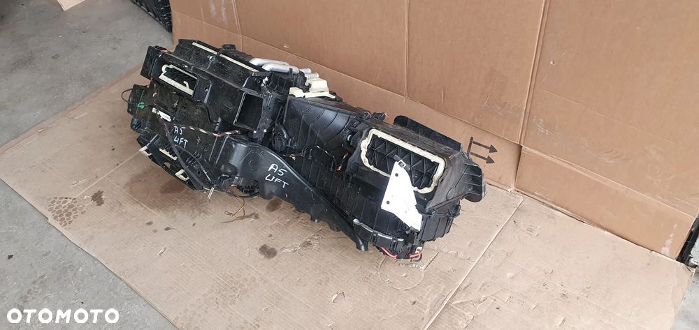 Nagrzewnica obudowa nagrzewnicy silnik kompletna Audi A5 A4 B8 8T1820005E - 3