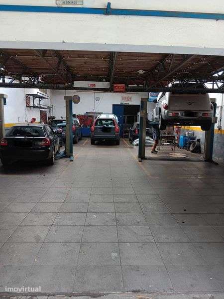 Venda Oficina Mecânica c/ Moradia T2 - Grande imagem: 4/12