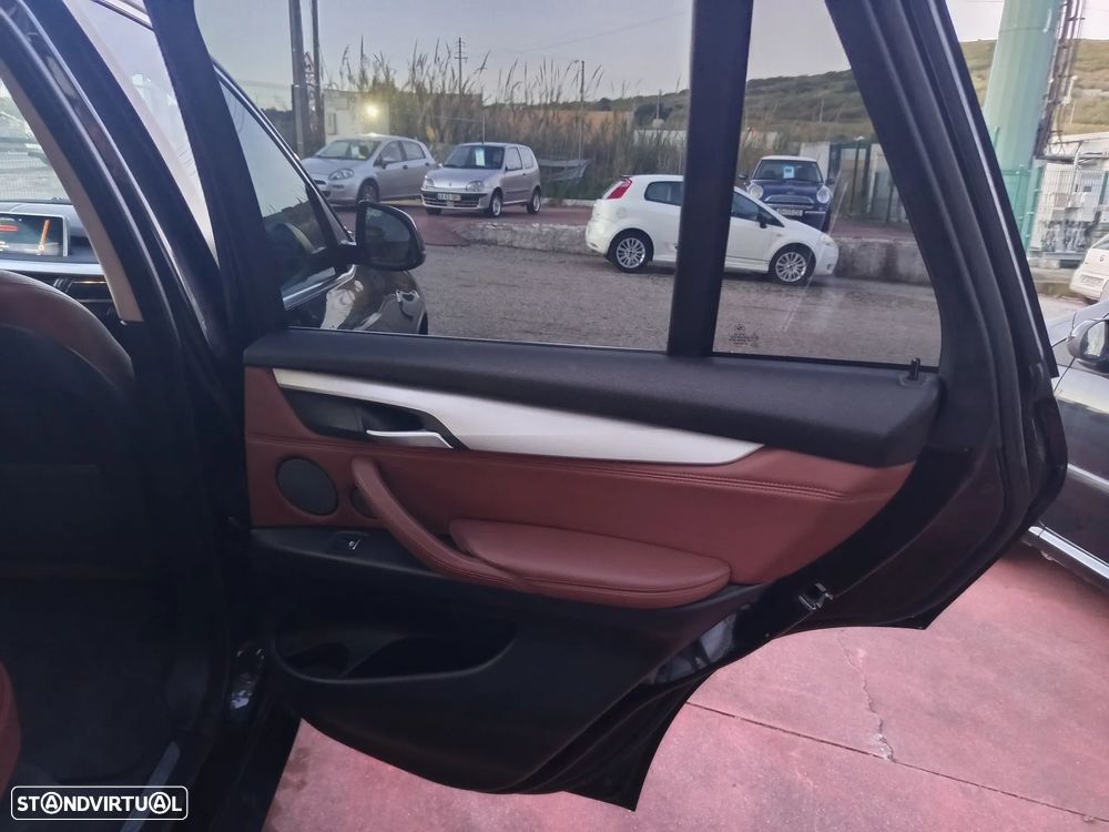 BMW X5 25 d sDrive Comfort 7L - 37