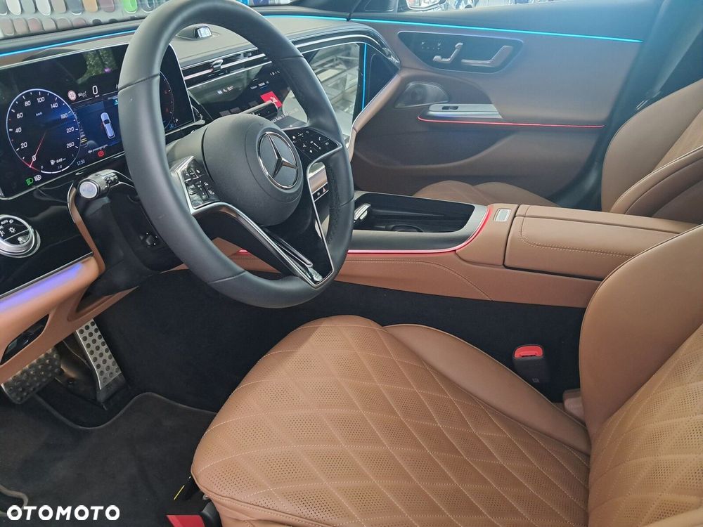Mercedes-Benz Klasa E 220 d mHEV 4-Matic All-Terrain Avantgarde 9G-Tronic - 30