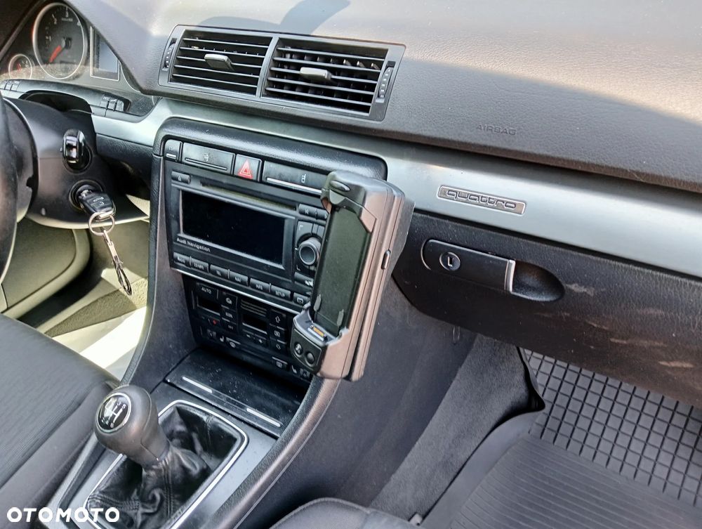 Audi A4 Limousine 1.9 TDI Quattro - 10
