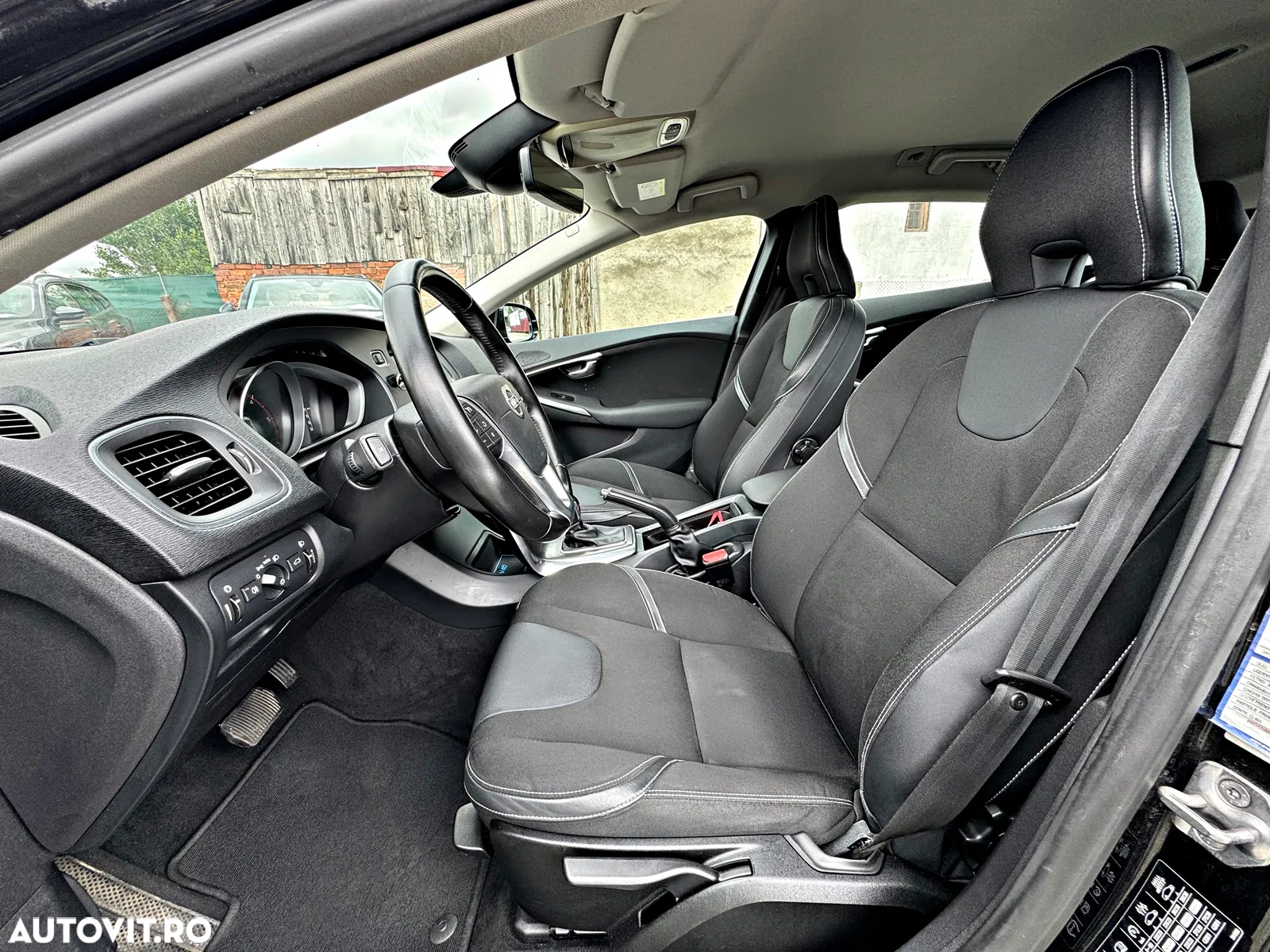 Volvo V40 D2 Aut. Summum - 5