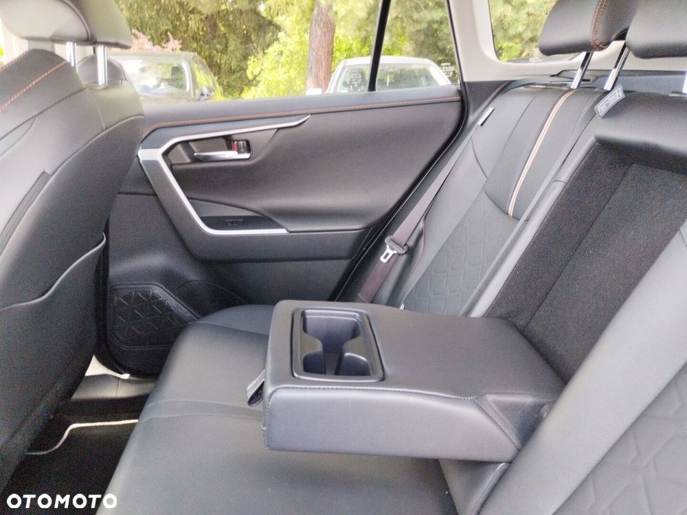 Toyota RAV4 2.5 Hybrid Adventure 4x4 - 11