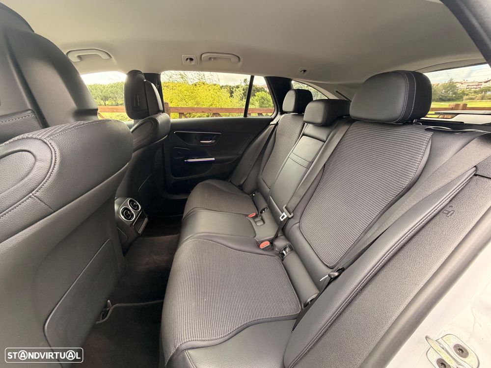 Mercedes-Benz C 300 de Avantgarde - 24