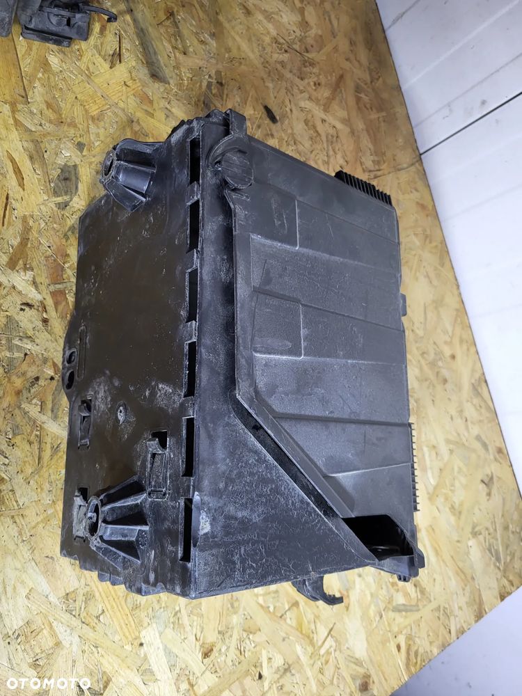 Obudowa akumulatora Peugeot Partner III 3008 I 5008 I - 3