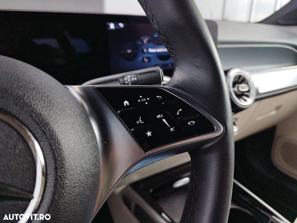 Mercedes-Benz GLB - 20