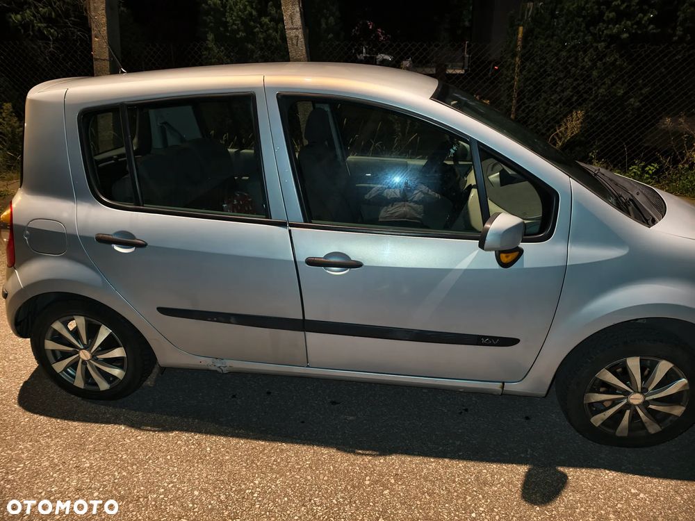 Renault Modus - 8