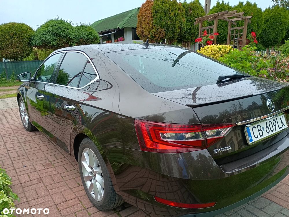 Skoda Superb 1.6 TDI DSG Style - 18