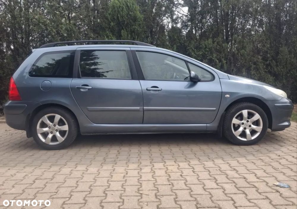 Peugeot 307 1.6 HDI Presence n.gama - 1