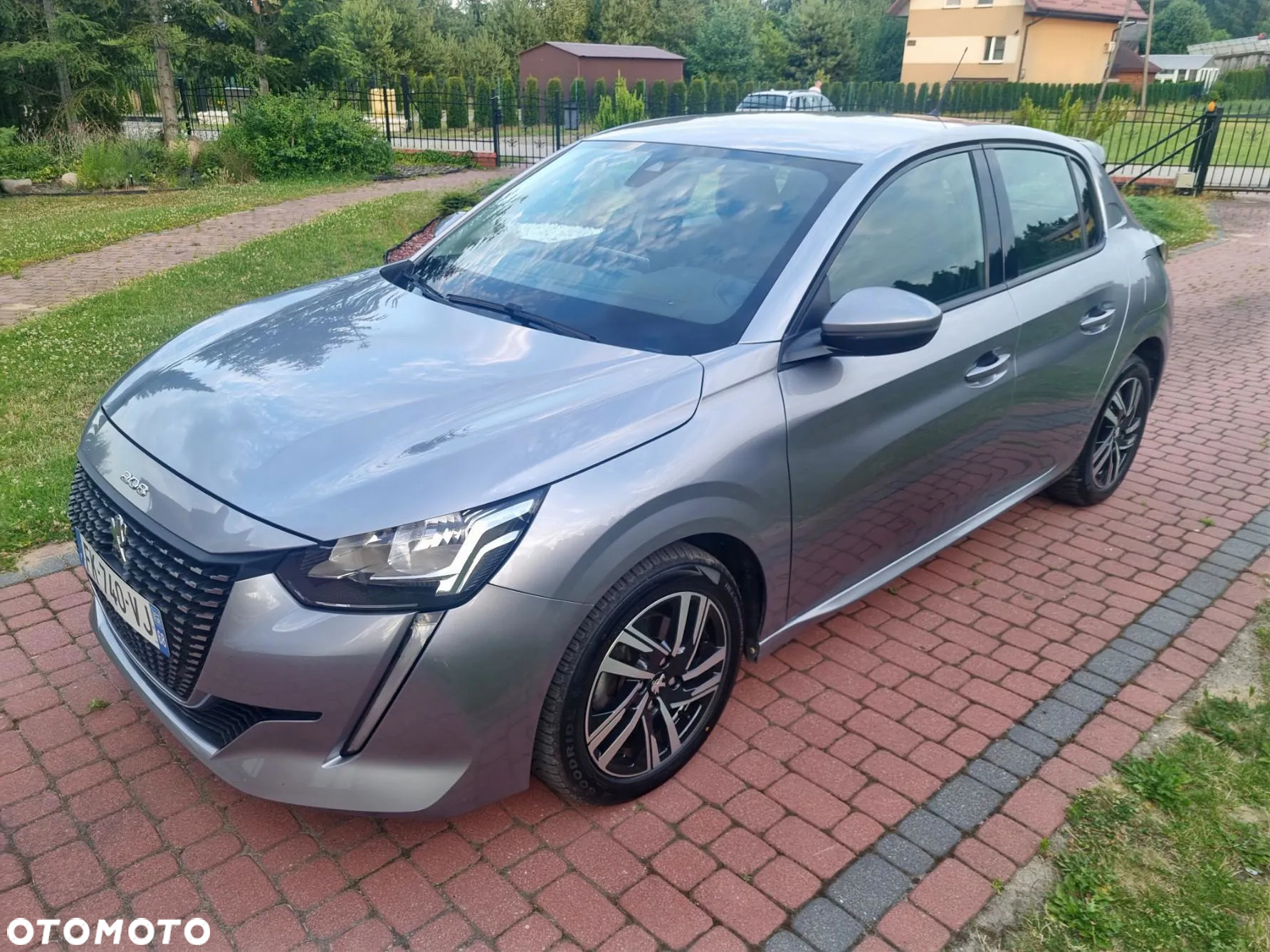 Peugeot 208 1.2 PureTech GT Line S&S EAT8 - 5