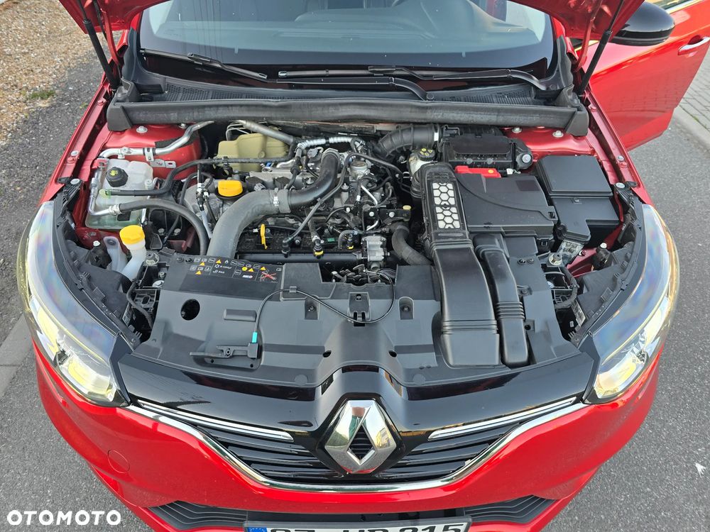 Renault Megane TCe 140 GPF LIMITED - 9