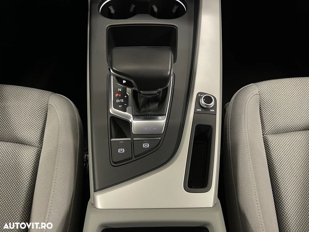 Audi A4 35 TFSI S tronic MHEV Advanced - 23