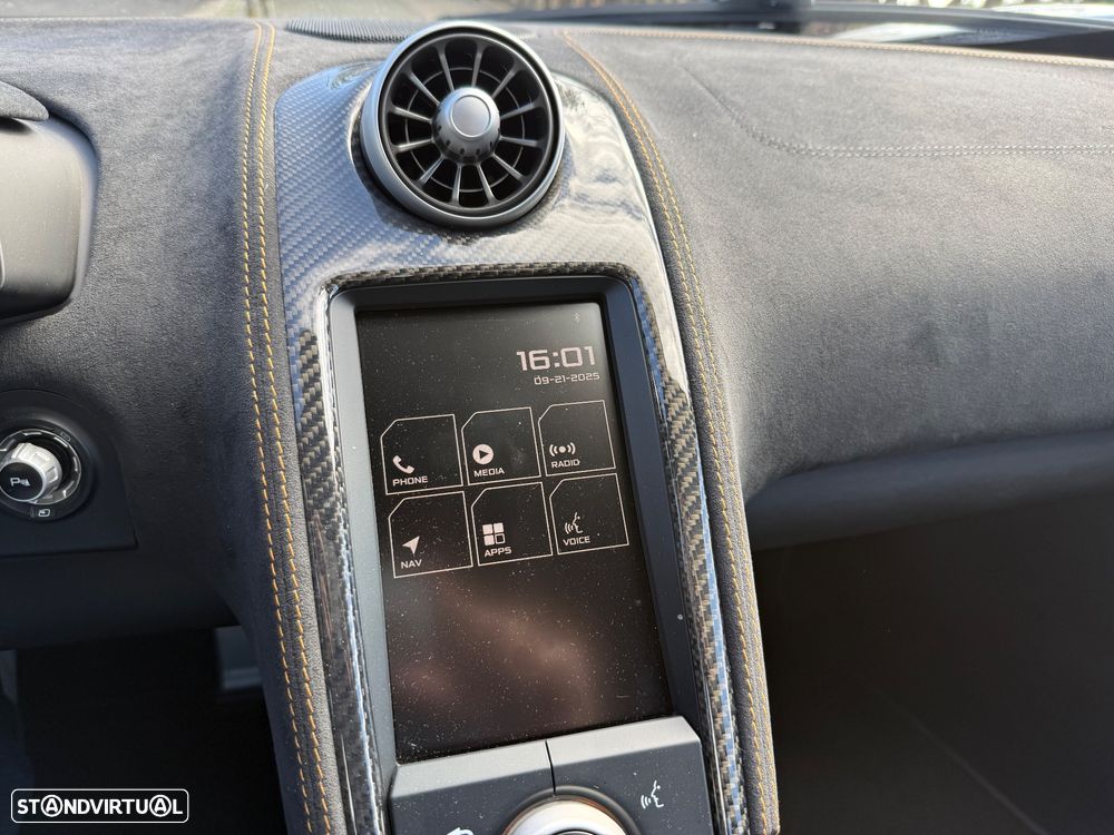 McLaren 650 S Spider - 44