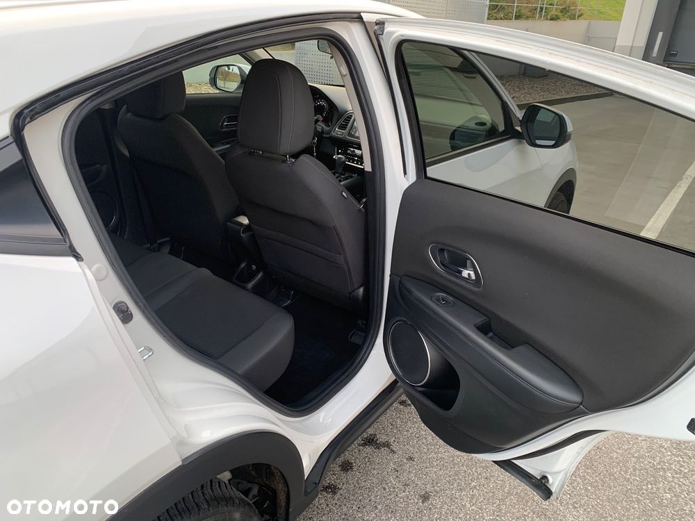 Honda HR-V 1.5 i-VTEC CVT Elegance - 17