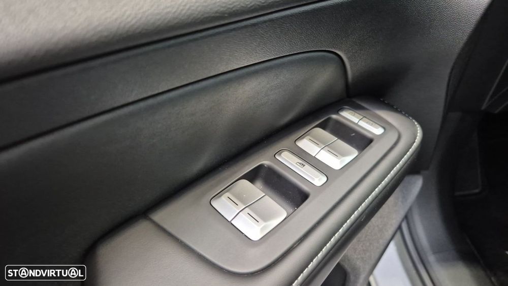 Xpeng G6 87.5 kWh Long Range - 19