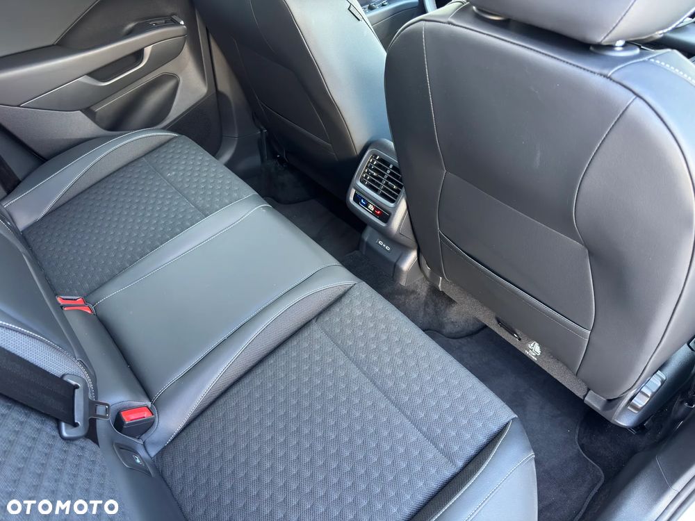 Volkswagen T-Roc 1.5 TSI R-Line DSG - 10