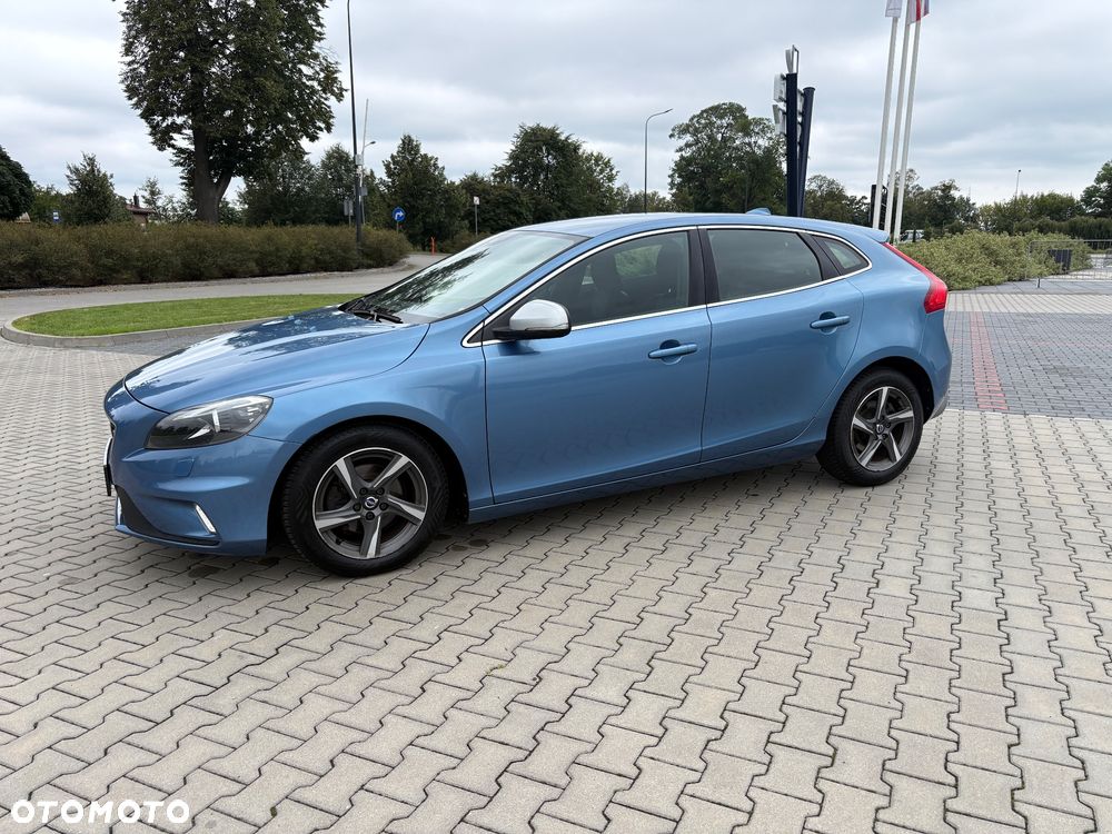 Volvo V40 D2 RDesign - 12