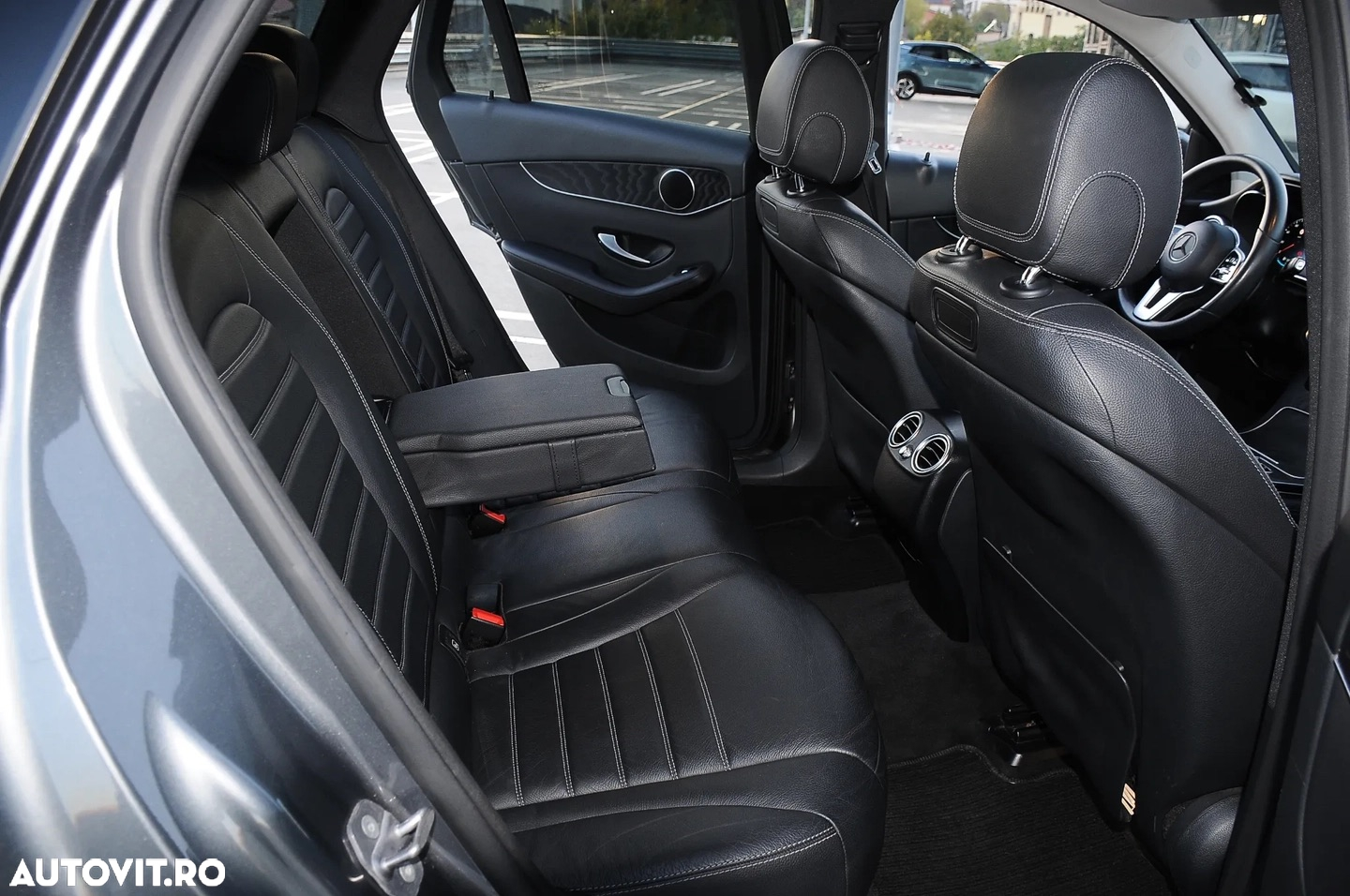 Mercedes-Benz GLC 300 d 4Matic 9G-TRONIC - 4