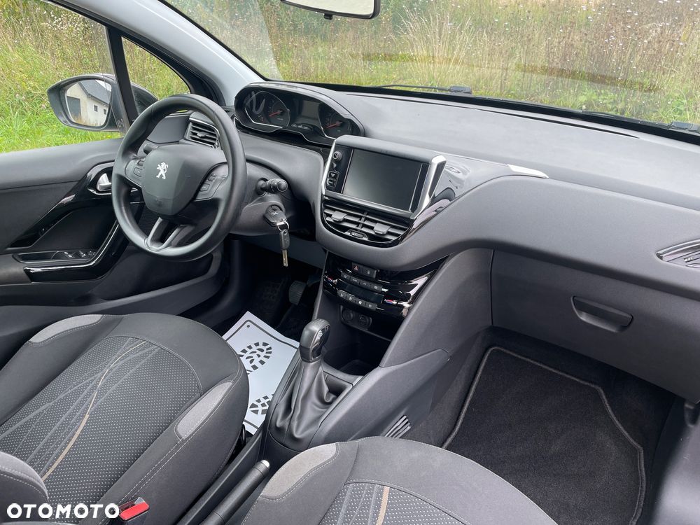 Peugeot 208 1.2 VTi Active - 8