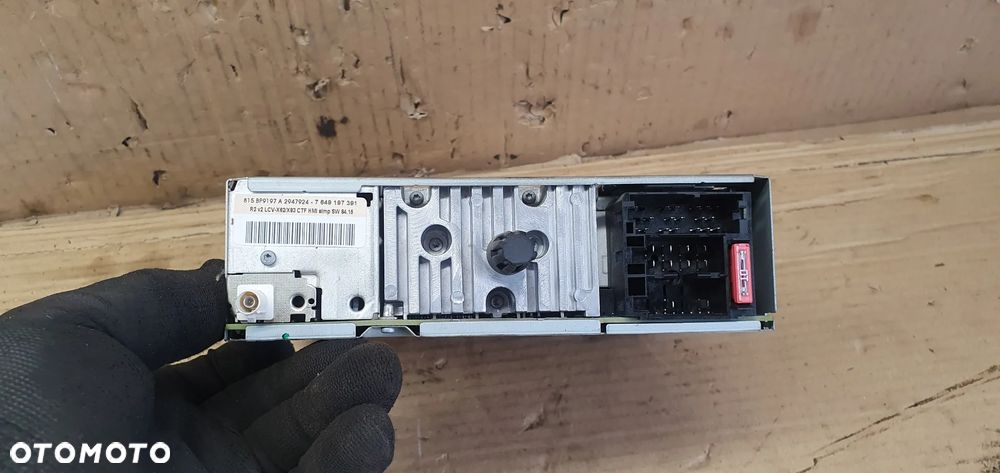 Radio radioodtwarzacz oryginał Opel Movano III 281156842R - 4
