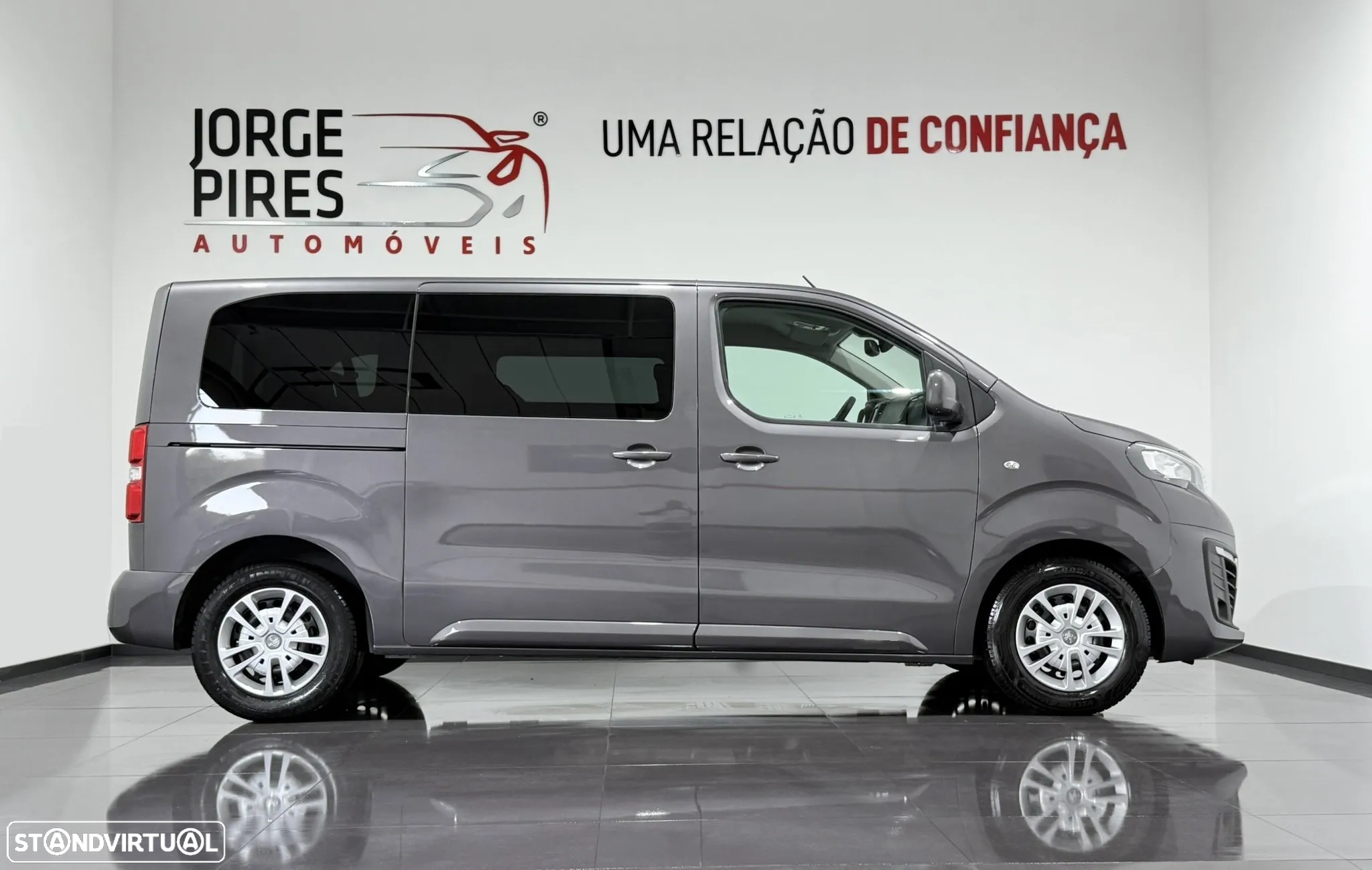 Peugeot Traveller 1.5 BlueHDi L2H1 Active Standard - 3