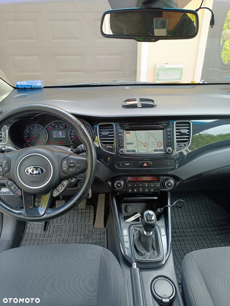 Kia Carens 1.6 GDI Business Line EU6 - 4
