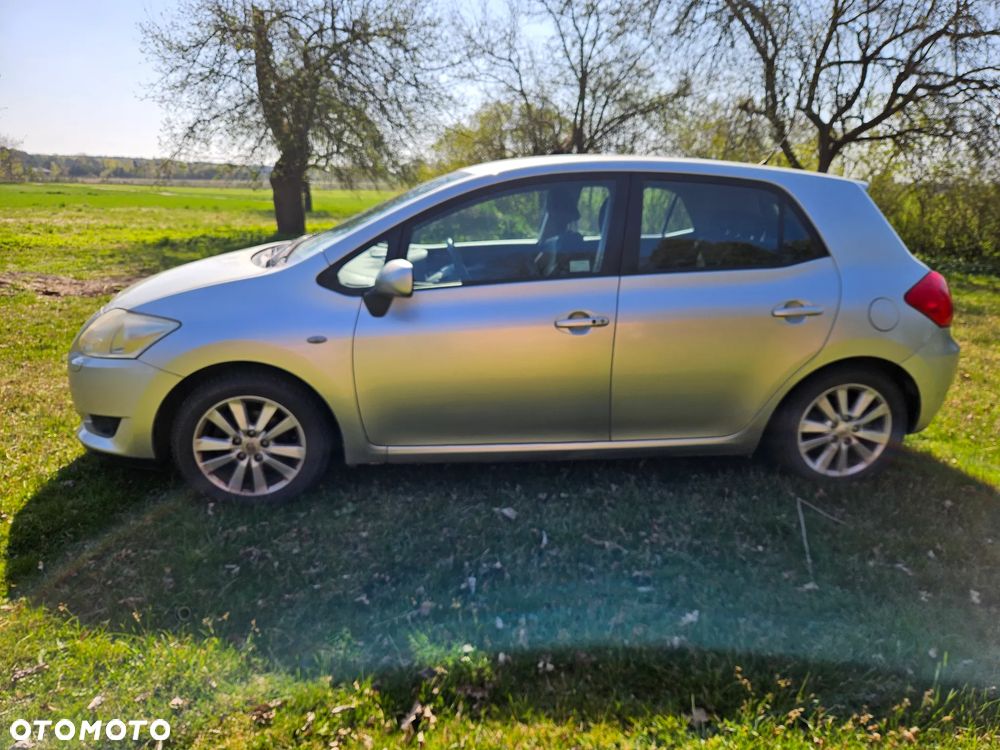 Toyota Auris 1.6 VVT-i Sol - 4