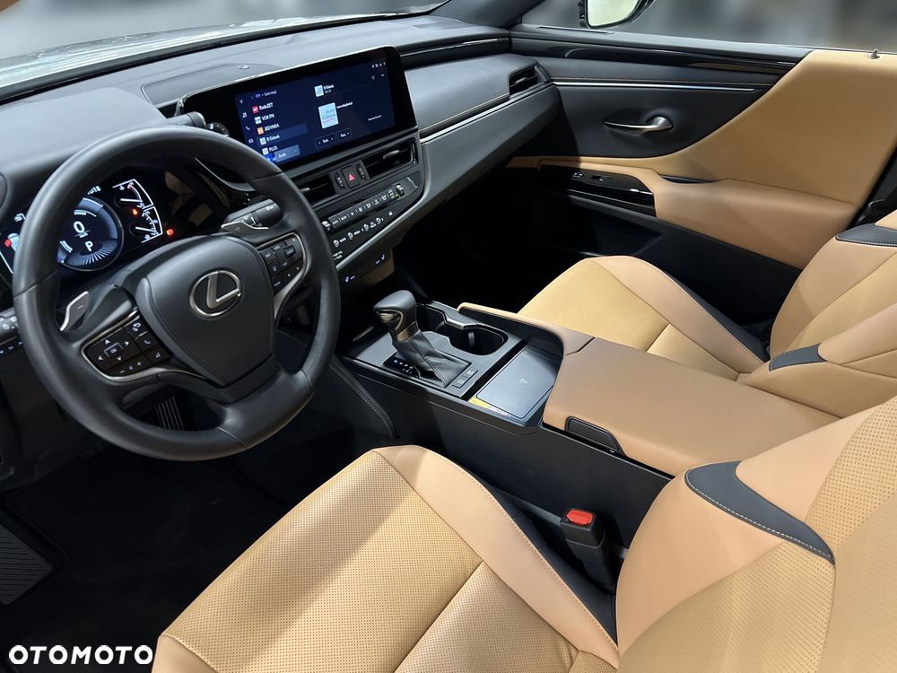 Lexus ES 300h Business Edition - 15