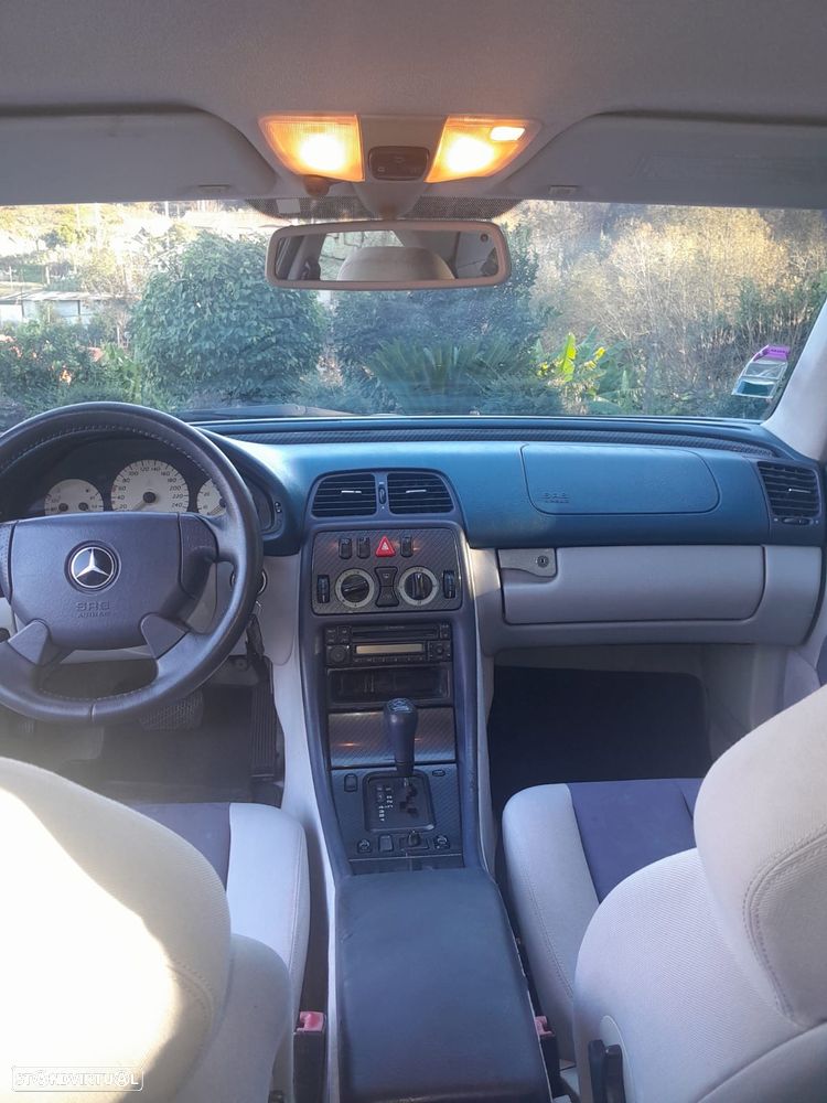 Mercedes-Benz CLK 230 - 8