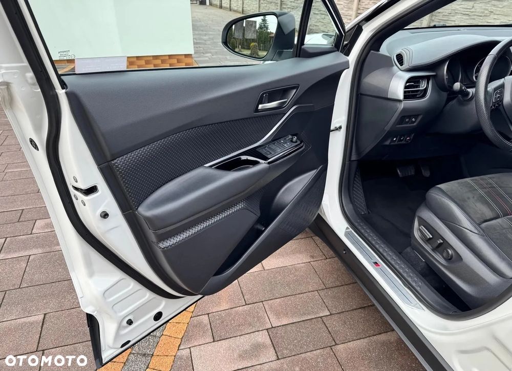 Toyota C-HR 2.0 Hybrid GR Sport - 8