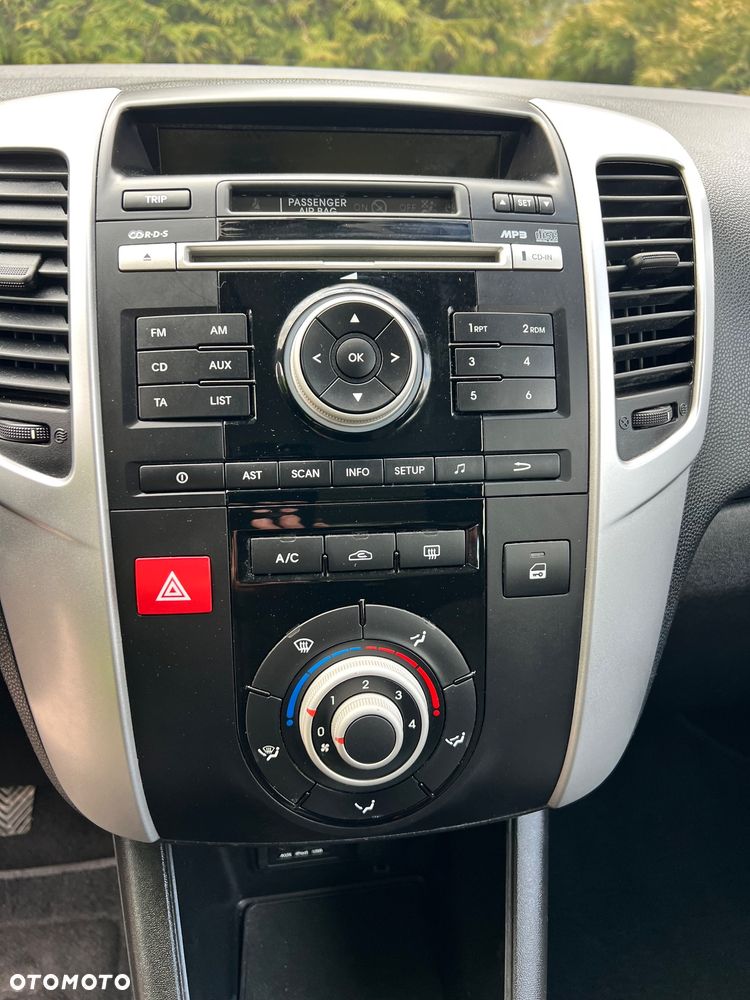 Kia Venga 1.4 CVVT Dream-Team Edition - 12