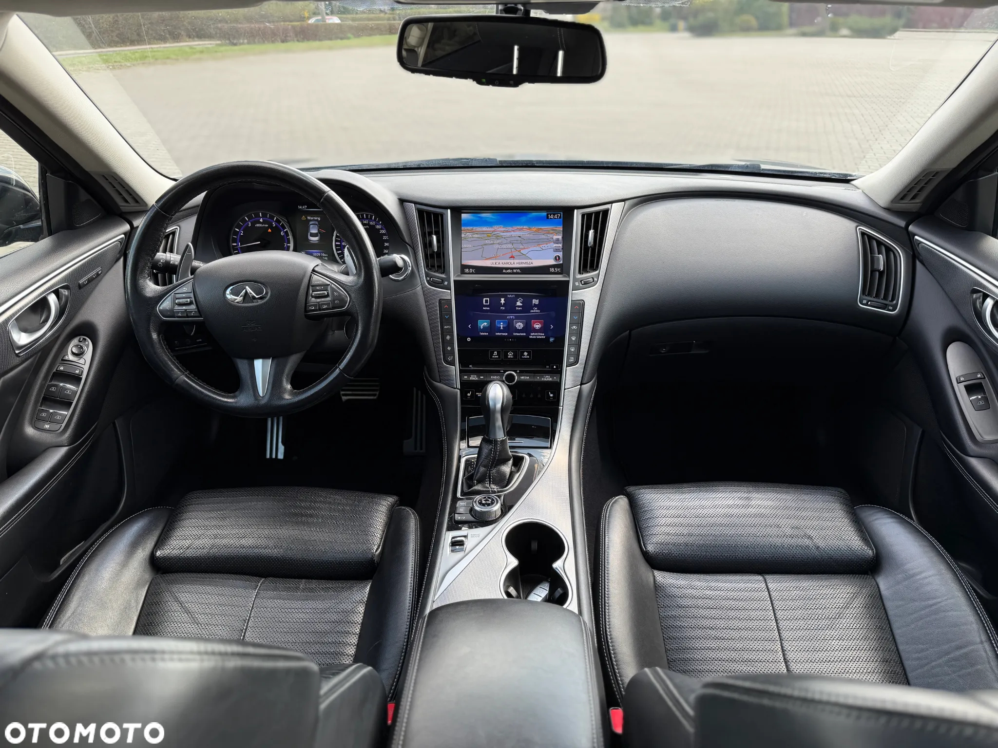 Infiniti Q50 2.0t Sport Sound Studio by Bose - 23