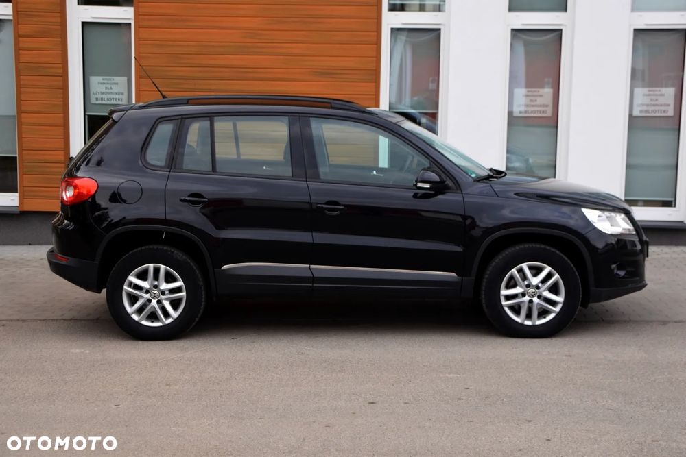 Volkswagen Tiguan - 8