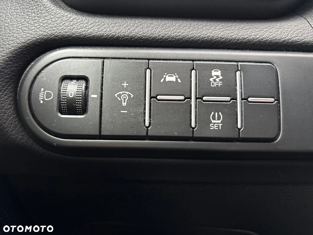 Kia XCeed 1.4 T-GDI M - 19