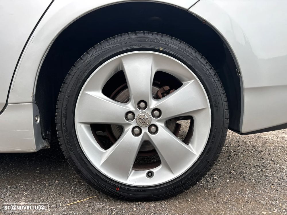 Toyota Prius 1.8 Premium - 4