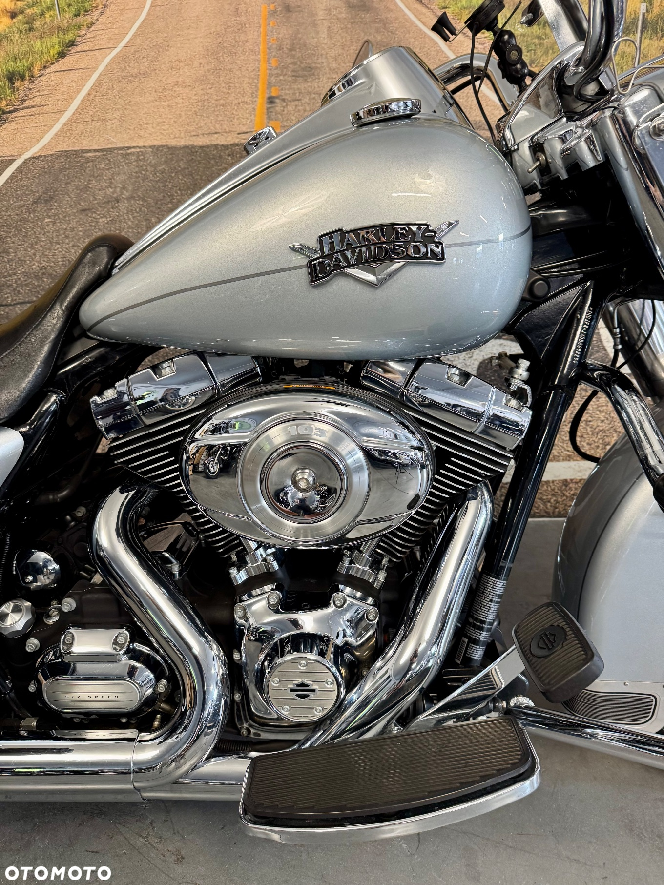 Harley-Davidson Touring Road King - 10
