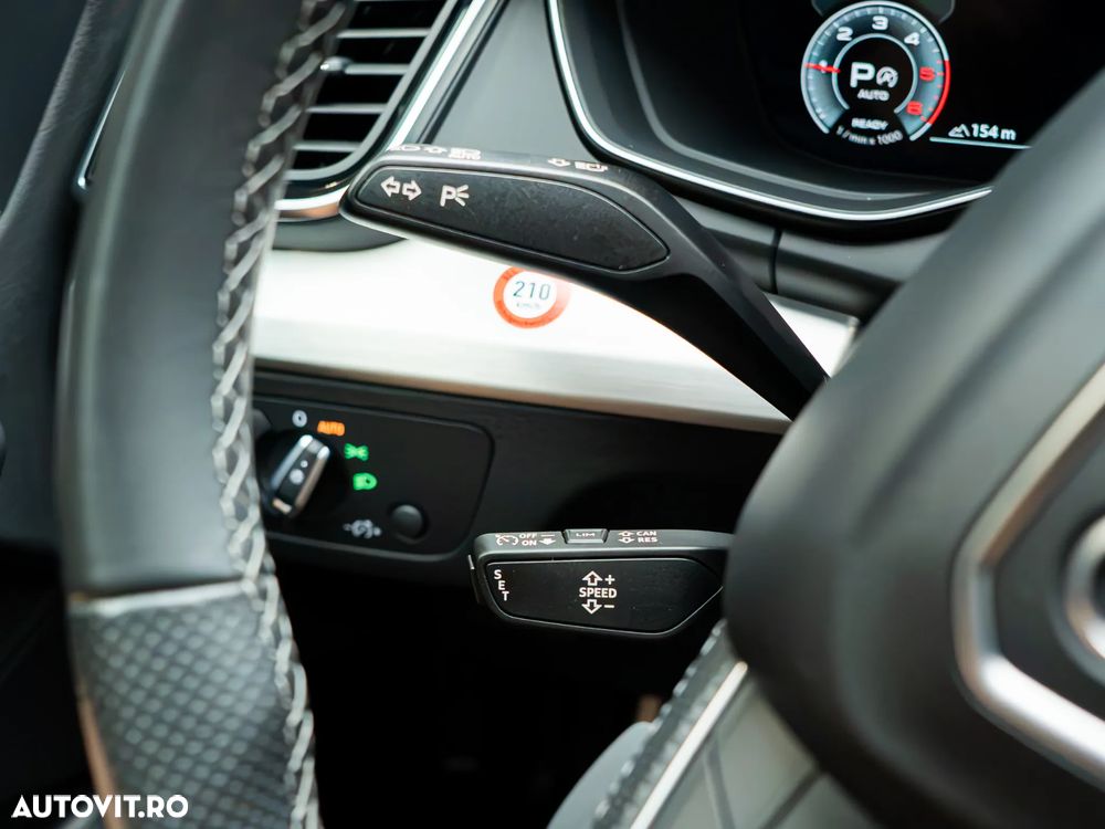 Audi Q5 Sportback 40 TDI quattro S tronic S line business - 24