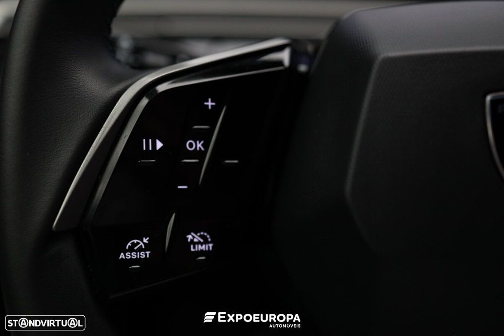 Peugeot 5008 Hybrid 145 e-DSC6 Allure - 11