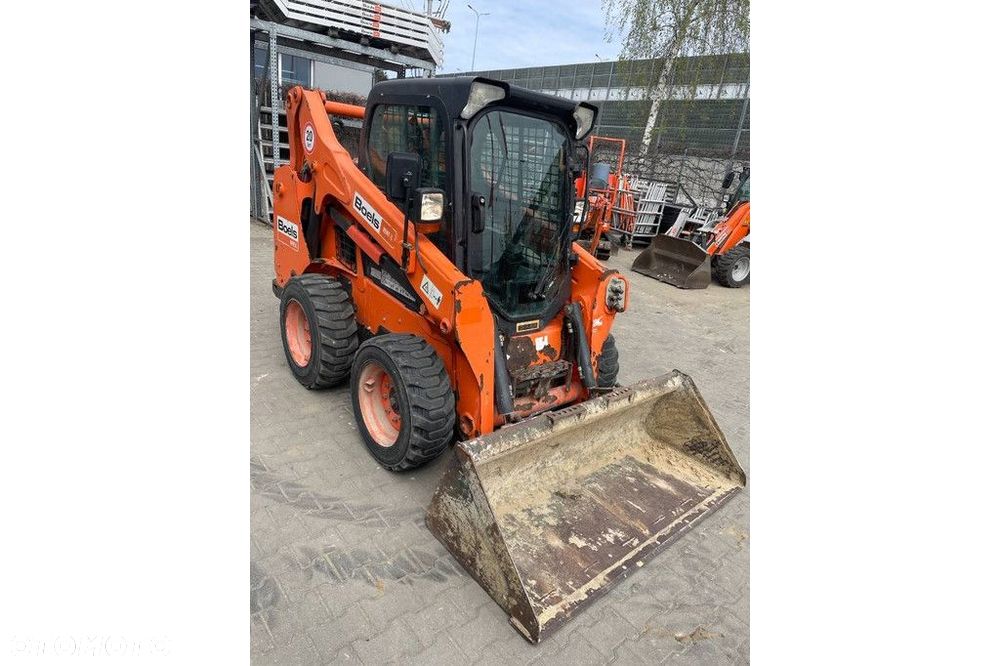 Bobcat S530 - 1